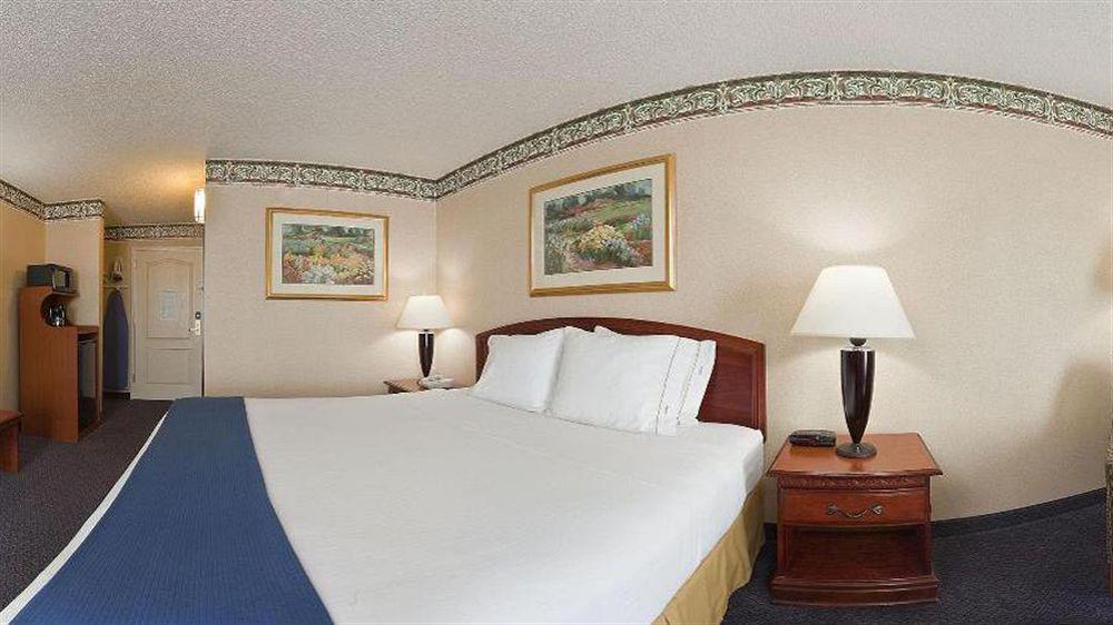 Holiday Inn Express Hotel & Suites Reading By Ihg Eksteriør bilde